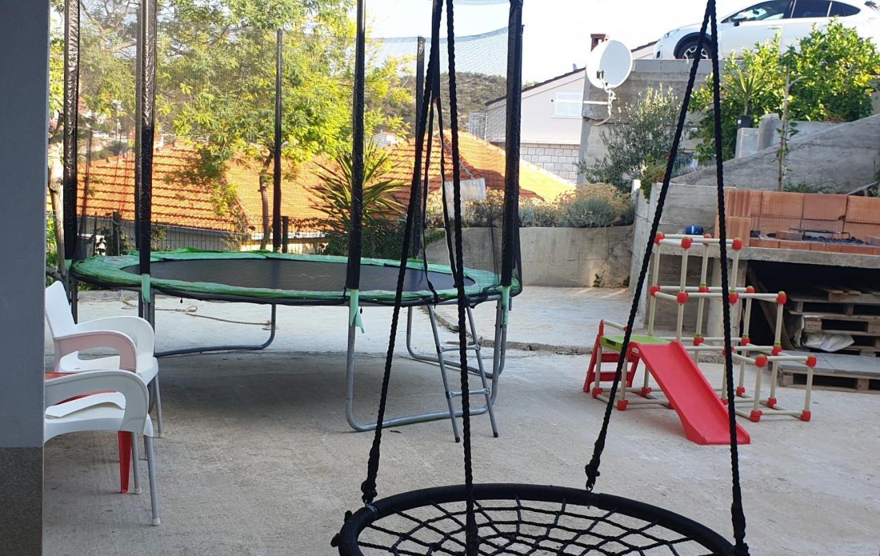 Frane Apartment Zavalatica Kültér fotó