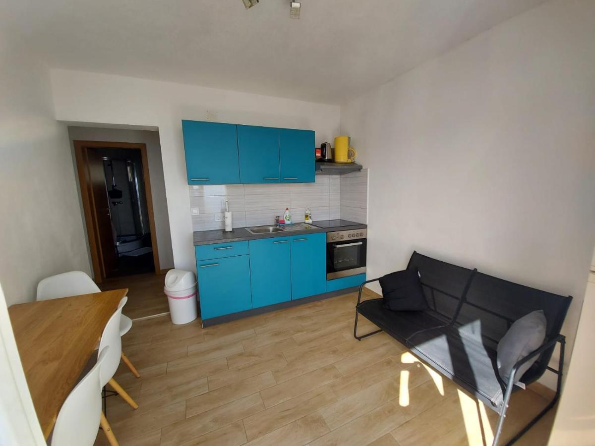 Frane Apartment Zavalatica Kültér fotó